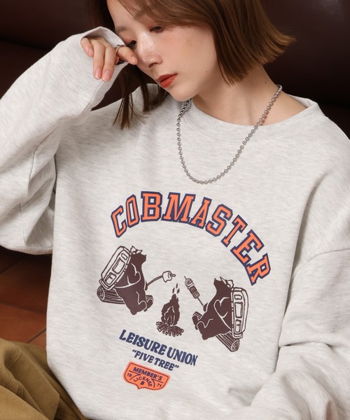 COBMASTER(コブマスター)の「【COBMASTER/コブマスター】裏毛 パウダー加工 焚火クマ カレッジデザイン クルーネック スウェット(スウェット・メンズ・ブラック/オートミール/グリーン・M(38)/L(40)/XL(42))」の7枚目の写真