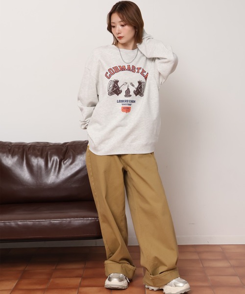 COBMASTER(コブマスター)の「【COBMASTER/コブマスター】裏毛 パウダー加工 焚火クマ カレッジデザイン クルーネック スウェット(スウェット・メンズ・ブラック/オートミール/グリーン・M(38)/L(40)/XL(42))」の9枚目の写真