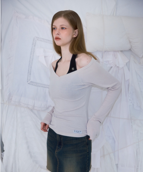 ROSEFRANTZ（ロゼフランツ）の「Soft Curve V-neck Long Sleeve [Beige]（Tシャツ/カットソー・レディース・Beige・OS）」の8枚目の写真