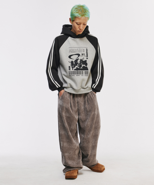 SCALLYWAG（スカリーワグ）の「イージーコーデュロイワイドパンツ[ウォームターフ]（スウェットパンツ・レディース・その他・MEDIUM/LARGE）」の4枚目の写真