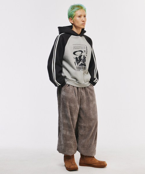SCALLYWAG（スカリーワグ）の「イージーコーデュロイワイドパンツ[ウォームターフ]（スウェットパンツ・レディース・その他・MEDIUM/LARGE）」の7枚目の写真
