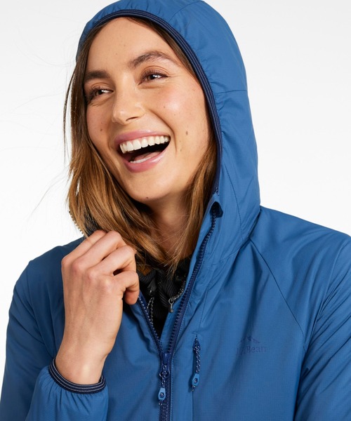 L.L.Bean(エルエルビーン)の「プリマロフト・パッカウェイ・エアー・フーディ 米国フィット・プチ(ナイロンジャケット・レディース・グレイッシュブルー/ブラック/カーキオリーブ・MEDIUM/SMALL/X-SMALL)」の20枚目の写真
