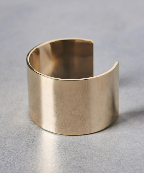 UNITED ARROWS（ユナイテッドアローズ）の「UBMF PLAIN 40 バングル◆（ブレスレット・レディース・ゴールド/シルバー・フリー）」の4枚目の写真