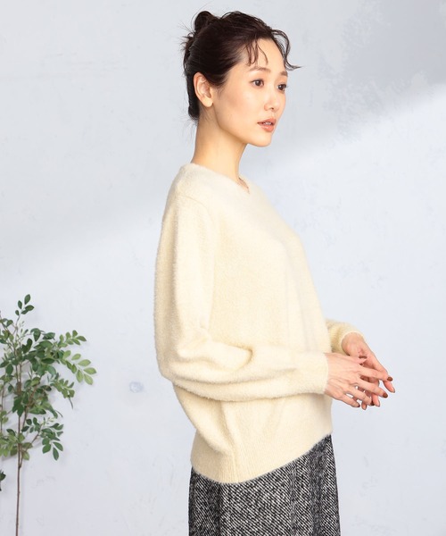 GALLORIA（ギャローリア）の「ラメフェザーＶネックニット（ニット/セーター・レディース・ネイビー/イエロー/ライトグレー・S/M/LL/L）」の6枚目の写真