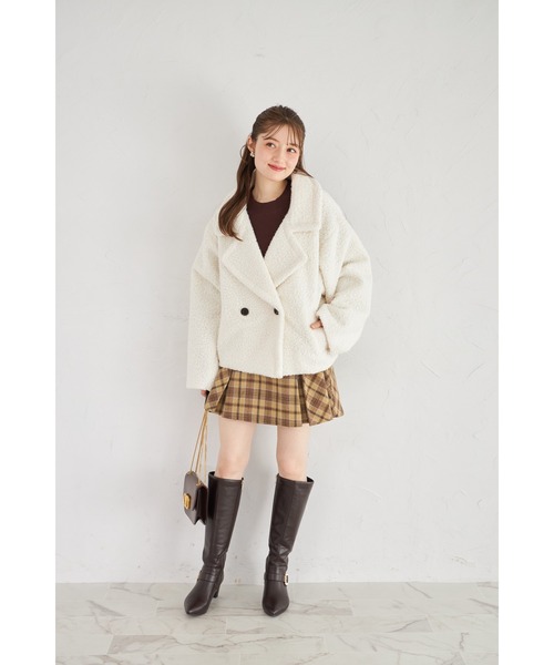 tocco closet(トッコ クローゼット)の「【ZOZO限定】ループツイードショートコート(その他アウター・レディース・オフホワイト/ピンク・M)」の4枚目の写真