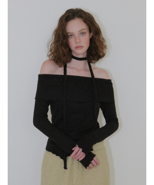 ETMON（エトモン）の「Tie Off Shoulder T-Shirt, Black（Tシャツ/カットソー・レディース・その他・F）」の2枚目の写真