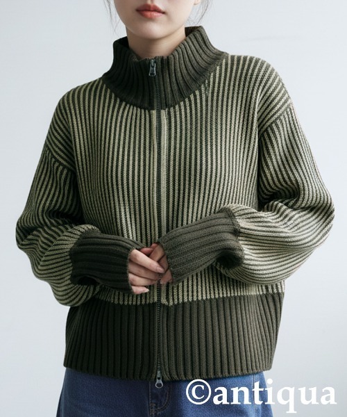 antiqua(アンティカ)の「バイカラージップニット(ニット/セーター・レディース・カーキ/ブラック/ネイビー・ONESIZE)」の2枚目の写真
