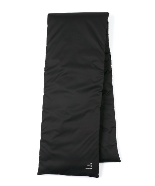 The DUFFER of ST.GEORGE(ザダファーオブセントジョージ)の「【WEB限定アイテム】WIDE PADDING MUFF:差し込みタイプ 大判 中綿入りマフラー(マフラー・メンズ・ブラック・F)」の3枚目の写真