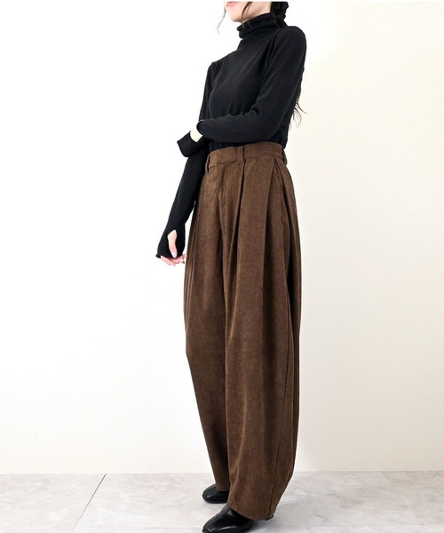 STYLEBLOCK（スタイルブロック）の「コーデュロイサイドタックコクーンパンツ（その他パンツ・レディース・ベージュ/ブラウン/ピンク・M）」の7枚目の写真