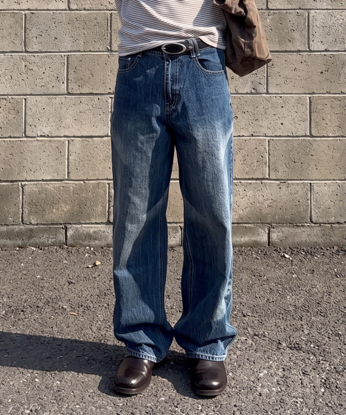DECET(デケト)の「Diagonal Bleach Wide Jeans DCPT048BlueA(デニムパンツ・レディース・その他・26/28/30/32/34)」の8枚目の写真
