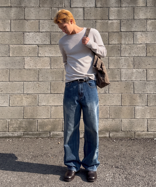DECET(デケト)の「Diagonal Bleach Wide Jeans DCPT048BlueA(デニムパンツ・レディース・その他・26/28/30/32/34)」の9枚目の写真