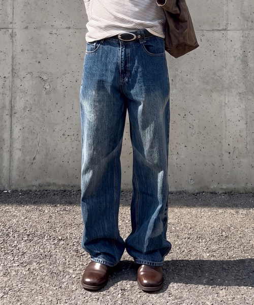 DECET(デケト)の「Diagonal Bleach Wide Jeans DCPT048BlueA(デニムパンツ・レディース・その他・26/28/30/32/34)」の2枚目の写真