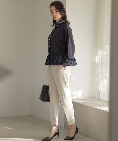 組曲(クミキョク)の「シュットクロステーパード パンツ(その他パンツ・レディース・ライトグレー系/アイボリー系/ネイビー系・1/2/3)」の8枚目の写真