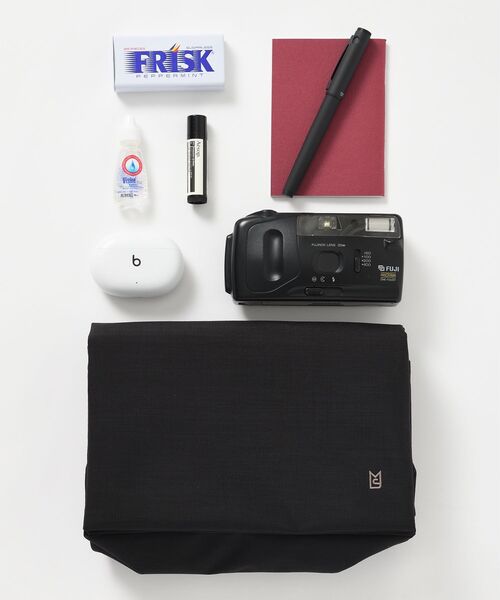TRAVEL SHOP MILESTO(トラベルショップミレスト)の「STLAKT マルチセキュリティショルダーバッグ(ショルダーバッグ・レディース・グレイッシュベージュ/ブラック/ネイビー・フリ-)」の5枚目の写真