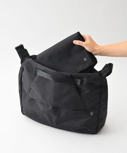 TRAVEL SHOP MILESTO(トラベルショップミレスト)の「STLAKT マルチセキュリティショルダーバッグ(ショルダーバッグ・レディース・グレイッシュベージュ/ブラック/ネイビー・フリ-)」の16枚目の写真