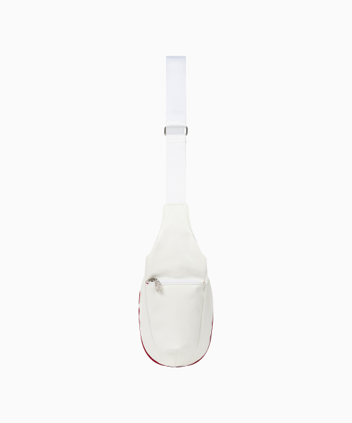 MENASOO(ミナス)の「MNS Track line Cross Bag_White Leather(メッセンジャーバッグ・レディース・ホワイト・F)」の11枚目の写真