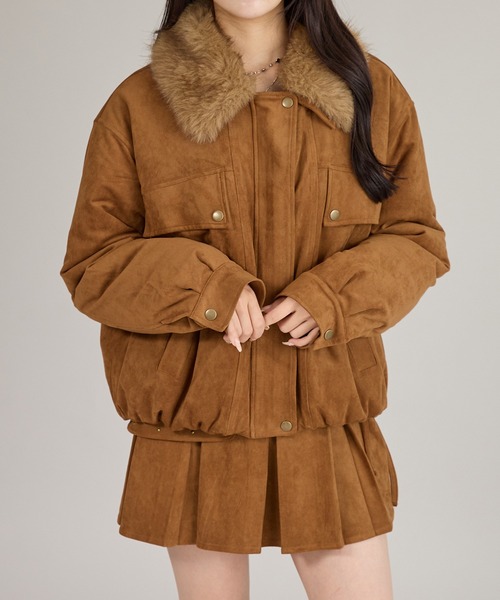 セール】【セット着用可能】スタッズ＆フェイクファー付きブルゾン