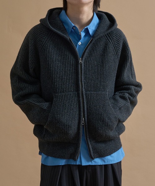 epnok（エプノック）の「メランジルーズニットジップフーディ（パーカー・メンズ・グレー/チャコールグレー/ダークブラウン/テラコッタ・SMALL/MEDIUM/LARGE）」の5枚目の写真