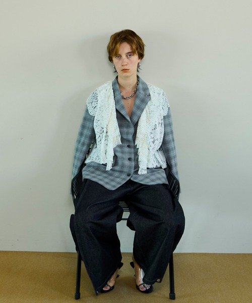 MAISON SPECIAL（メゾンスペシャル）の「Lace Vest Single Jacket/レースベストシングルジャケット（テーラードジャケット・レディース・ブラック/グレー/ベージュ・FREE）」の5枚目の写真