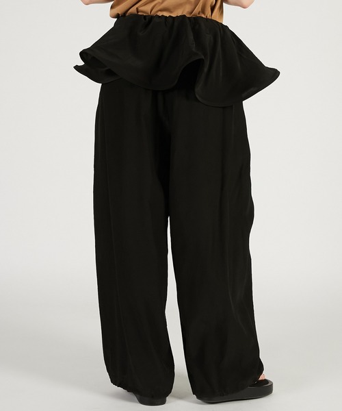 PRANK PROJECT(プランクプロジェクト)の「ペプラムバルーンパンツ / Peplum Balloon Pants(その他パンツ・レディース・ブラック/アイボリー・36/38)」の12枚目の写真