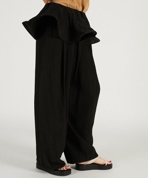 PRANK PROJECT(プランクプロジェクト)の「ペプラムバルーンパンツ / Peplum Balloon Pants(その他パンツ・レディース・ブラック/アイボリー・36/38)」の13枚目の写真