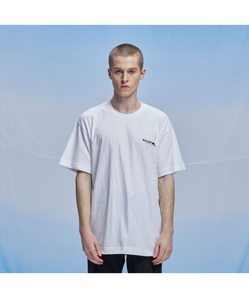 BALANT(バラント)の「ミステリーボックスフォームBスタジオTシャツ - ホワイト(Tシャツ/カットソー・メンズ・その他・MEDIUM/LARGE)」の1枚目の写真