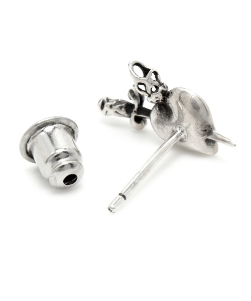 amp japan(アンプジャパン)の「mary heart pierce -silver-(マリア ハート シルバー ピアス)(ピアス(片耳用)・メンズ・シルバー・FREE)」の5枚目の写真