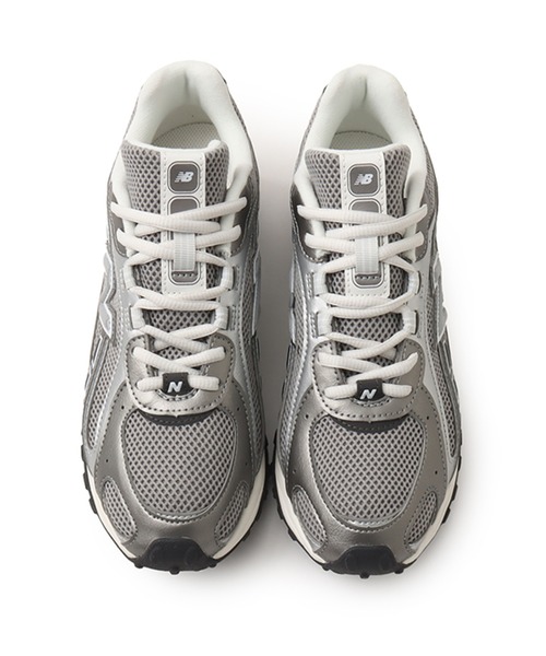 NEW BALANCE(ニューバランス)の「New Balance U204L1KP / ニューバランス U204L1KP(スニーカー・メンズ・シルバー・23.5cm/24.0cm/25.5cm/26.0cm/26.5cm/27.5cm/28.0cm/29.0cm/28.5cm/27.0cm/25.0cm/24.5cm/23.0cm)」の2枚目の写真