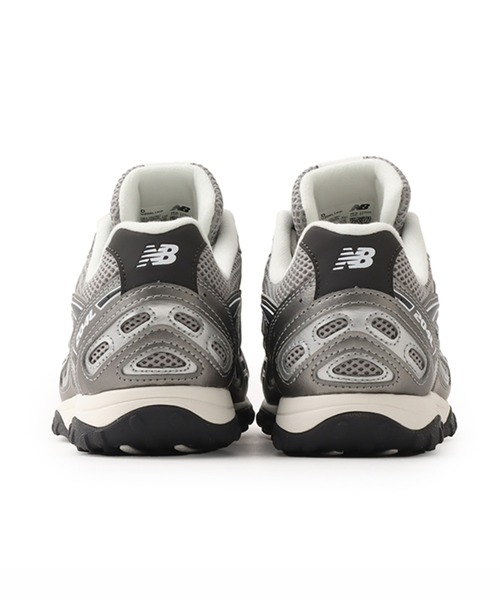 NEW BALANCE(ニューバランス)の「New Balance U204L1KP / ニューバランス U204L1KP(スニーカー・メンズ・シルバー・23.5cm/24.0cm/25.5cm/26.0cm/26.5cm/27.5cm/28.0cm/29.0cm/28.5cm/27.0cm/25.0cm/24.5cm/23.0cm)」の3枚目の写真