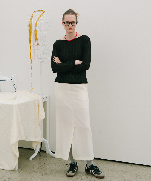 320SHOWROOM（320ショールーム）の「Straight Long Slit Skirt Cream（スカート・レディース・その他・SMALL/MEDIUM）」の3枚目の写真