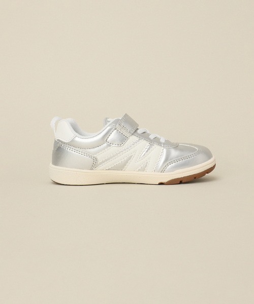 IENA ENFANT（イエナアンファン）の「【IFME/イフミー】別注スニーカー kids(15cm-21.5cm)（スニーカー・キッズ・シルバー/ブラック・21/20/19/18/17/16/15 ）」の12枚目の写真