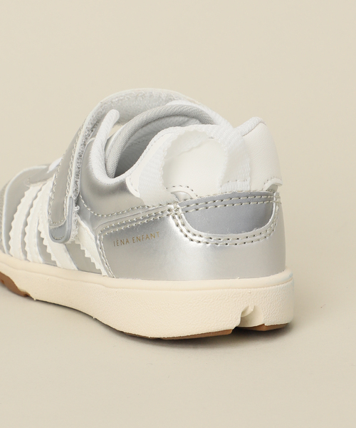 IENA ENFANT（イエナアンファン）の「【IFME/イフミー】別注スニーカー kids(15cm-21.5cm)（スニーカー・キッズ・シルバー/ブラック・21/20/19/18/17/16/15 ）」の15枚目の写真