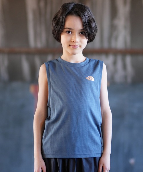 THE NORTH FACE(ザノースフェイス)の「THE NORTH FACE ザ・ノース・フェイス タンクトップ NTJ12609(タンクトップ・キッズ・スモークグレー/グリーン/オレンジ・150cm/130cm/160cm/140cm)」の2枚目の写真