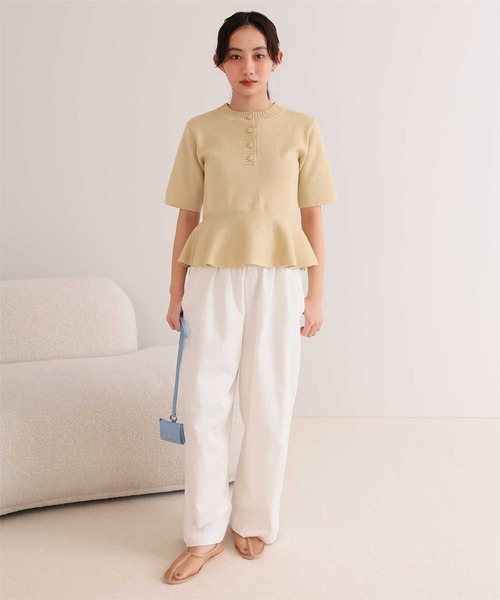 miette(ミエット)の「くるみ釦ペプラム半袖ニット(ニット/セーター・レディース・ブラック/キャメル/チャコール/ベージュ・L/M/S)」の19枚目の写真