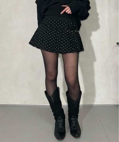 sedacle girl(セダクルガール)の「ドットプリーツミニスカート(スカート・レディース・グレー/ブラック・FREE)」の3枚目の写真