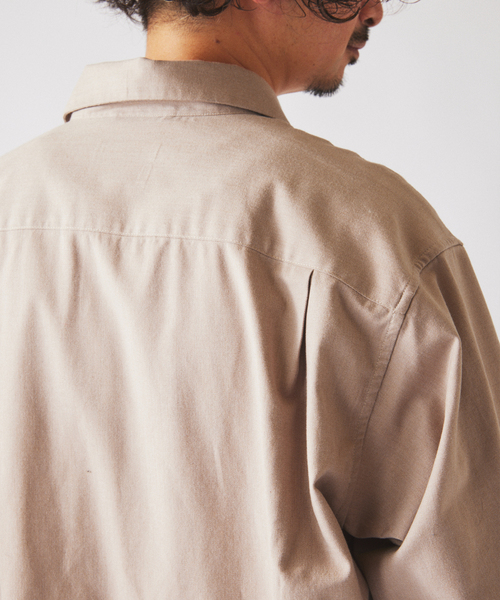 JOURNAL STANDARD relume（ジャーナルスタンダード　レリューム）の「JAMES FABRIC / ジェームスファブリック ソフト ツイルシャツ（シャツ/ブラウス・メンズ・ベージュ系その他/ライトグレー/ライトブルー・LARGE/MEDIUM）」の4枚目の写真