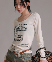 23.7 レタリングUネックTシャツ_クリーム