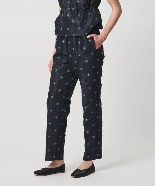 LOEFF(ロエフ)の「<LOEFF>ピンポンツリースポンジ ジャガード パンツ(その他パンツ・レディース・ネイビー・1/0)」の4枚目の写真