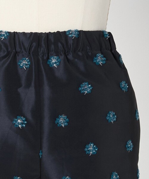 LOEFF(ロエフ)の「<LOEFF>ピンポンツリースポンジ ジャガード パンツ(その他パンツ・レディース・ネイビー・1/0)」の12枚目の写真
