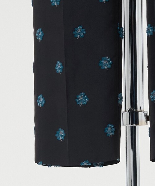 LOEFF(ロエフ)の「<LOEFF>ピンポンツリースポンジ ジャガード パンツ(その他パンツ・レディース・ネイビー・1/0)」の15枚目の写真