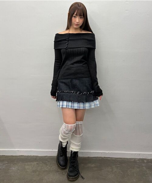 LUVISTRUE(ラヴイズトゥルー)の「SM DENIM MINI SKIRT(BLUE)(スカート・レディース・その他・FREE)」の2枚目の写真
