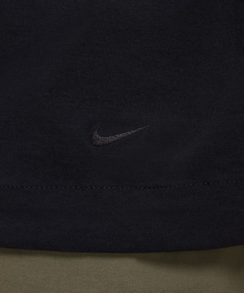 NIKE(ナイキ)の「NIKE Tech WR Full-Zip Woven Jacket IU7635(パーカー・メンズ・ブラック・M/L)」の7枚目の写真