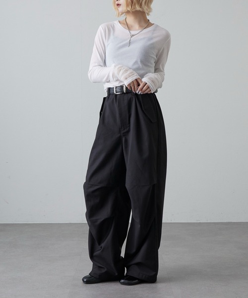 Lui's（ルイス）の「パラシュートスラックスパンツ（カーゴパンツ・レディース・ベージュ/ブラック/チャコールグレー・FREE）」の15枚目の写真