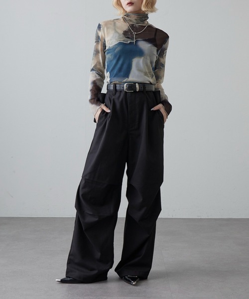 Lui's（ルイス）の「パラシュートスラックスパンツ（カーゴパンツ・レディース・ベージュ/ブラック/チャコールグレー・FREE）」の10枚目の写真