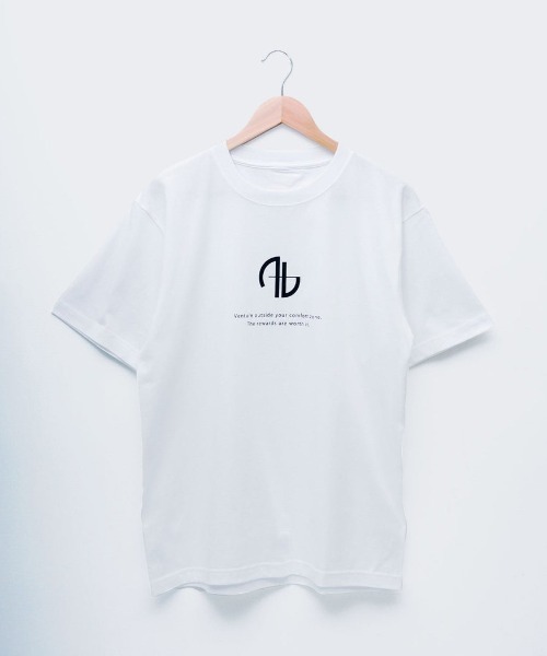A blends(エイブレンズ)の「A blends モダンロゴクルーネックTシャツ(Tシャツ/カットソー・メンズ・ブラック/ホワイト・MEDIUM/LARGE/X-LARGE)」の1枚目の写真