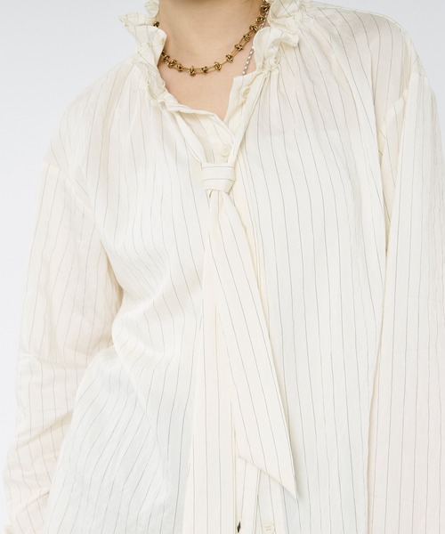 Ezick(エジック)の「Pinstripe frill bow-tie blouse ピンストライプフリルネックブラウス(シャツ/ブラウス・レディース・ピンク/オフホワイト・FREE)」の15枚目の写真