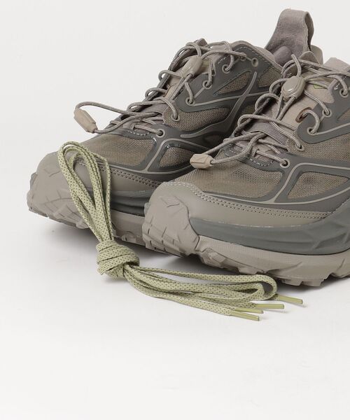 HOKA（ホカ）の「U STINSON ONE7 1168931-LTS（スニーカー・メンズ・カーキ・28cm/27.5cm/27cm/26.5cm/26cm）」の4枚目の写真
