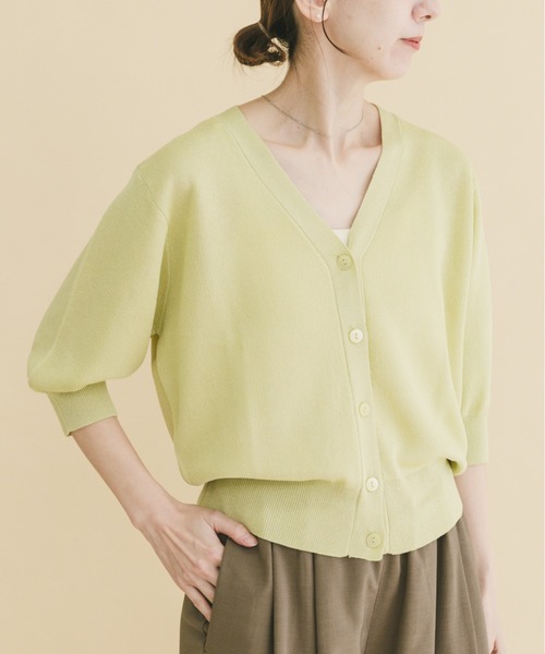 ITEMS URBANRESEARCH（アイテムズ アーバンリサーチ）の「Vネックハーフスリーブニットカーディガン（カーディガン/ボレロ・レディース・シルバー/ブラウン/イエロー系その他・FREE）」の3枚目の写真