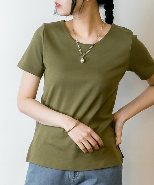 RCD(アールシーディー)の「UネックコンパクトコットンTシャツ(Tシャツ/カットソー・レディース・グレイッシュベージュ/ブラック/オフホワイト/カーキ・LL/L/M)」の17枚目の写真