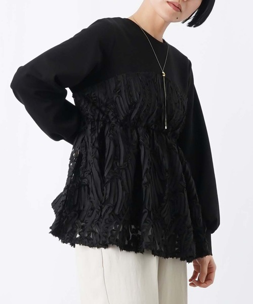 LUCA/LADY LUCK LUCA(ルカ/レディラックルカ)の「LC/LLL テープ刺繍レイヤード風プルオーバー(Tシャツ/カットソー・レディース・ブラック/オフホワイト・FREE)」の1枚目の写真